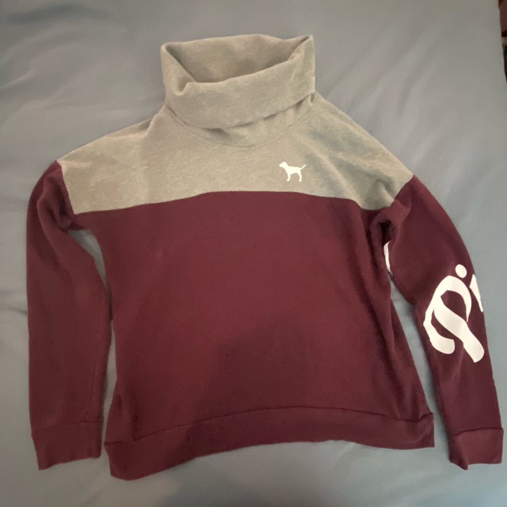 PINK Victoria Secret sweatshirt